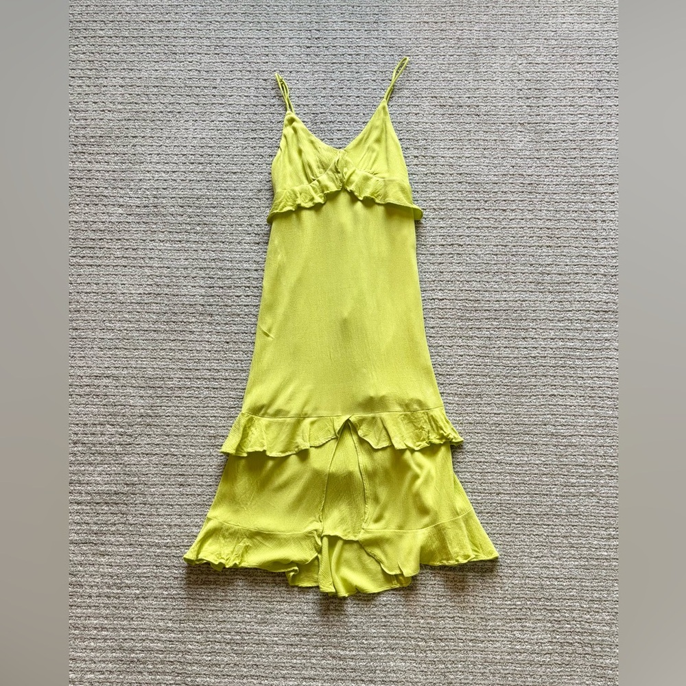 Lulus ruffled tie back midi-dress, size M